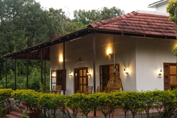 Swimming pool Resorts in masinagudi